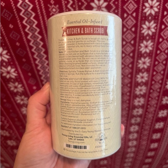 Young Living Kitchen & Bath Scrub - Picture 2 of 3
